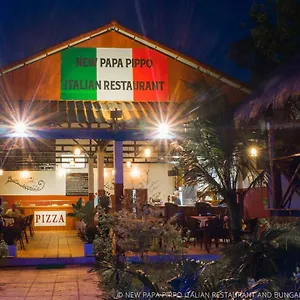 Guest house New Papa Pippo Italian Restaurant & Bungalows, Sihanoukville